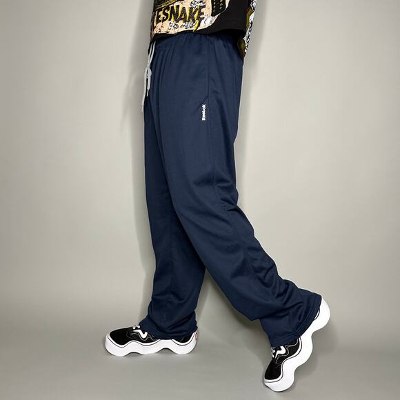 Reebok Sweatpants Navy Blue Polyester Reflective Spellout Logo Baggy Fit - Picture 1 of 4